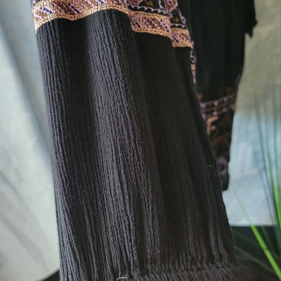 Cute ladies long sleeve dress...id#018 - Picture 4 of 5